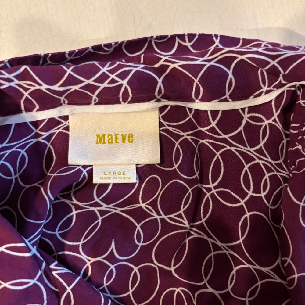 Maeve - Anthropologie - cute plum top. Size L - Picture 3 of 3